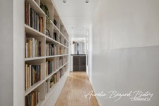 Appartement très lumineux en étage élevé