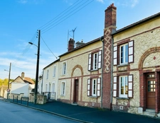 Maison familiale 4 chambres – Quartier recherché – À pied des écoles & parc – CREPY EN VALOIS (60)