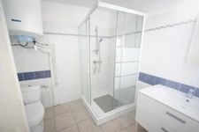 SPÉCIAL INVESTISSEUR – VILLERS-COTTERÊTS – T2 AVEC 2 PARKINGS – FAIBLES CHARGES – 30 MIN ROISSY CDG