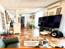 Maison familiale 171 m² avec vue sur le Pic de Nore – Piscine – Terrain 1 704 m² – Saint-Affrique-les-Montagnes