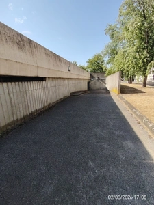 Garage couvert semi-enterré en copropriété à vendre VALENCE (26)