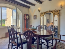 Manoir de caractère avec piscine intérieure, gîte et 11,6 hectares de nature préservée – LACAPELLE CABANAC (46)