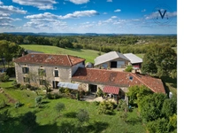 360° Panoramic view Estate – Exceptional Equestrian Property in Tournon d’Agenais (47)