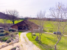 Domaine équestre d’exception sur 40 hectares — Authenticité, nature et passion proche de Penne d’Agenais (47)