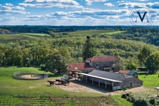 Exceptional property where horses are at the heart of everyday life, located near Tournon-d’Agenais (Lot-et-Garonne).