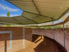 High-End Equestrian Property – Premium Facilities – 5 Hectares  close to Moissac (82)