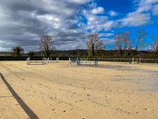 High-End Equestrian Property – Premium Facilities – 5 Hectares  close to Moissac (82)