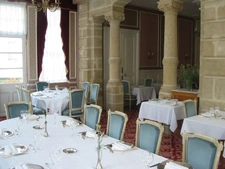 For Sale – Hotel** Restaurant – Bourbon-l'Archambault (03160)