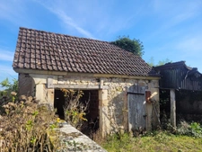 Maison de campagne à vendre 4 pièces AINAY LE CHATEAU (03 ALLIER )