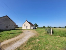 VALIGNY ( 03 ) Maison de campagne 3 pièces Terrain 6200 m2