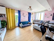 MAISON A VENDRE: SURY LE COMTAL - 110 m² - 4 CHAMBRES - GRANDE TERRASSE - EXTERIEUR