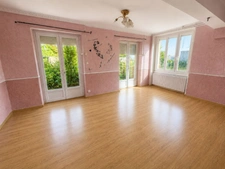 MAISON A VENDRE: SURY LE COMTAL - 110 m² - 4 CHAMBRES - GRANDE TERRASSE - EXTERIEUR