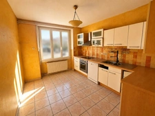 MAISON A VENDRE: SURY LE COMTAL - 110 m² - 4 CHAMBRES - GRANDE TERRASSE - EXTERIEUR