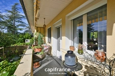  Proche Bourg de Tassin - Maison P7 de 155m² habitables (230m² au sol) 5 chambres - parcelle de 1 560m²  