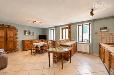 Maison de village P4 à vendre HAUTE-RIVOIRE (69)