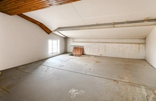 SAINT GENIS LAVAL - Garage / Atelier / Espace de stockage – Emplacement idéal