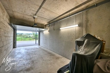 THURINS : Très bel appartement T3 + garage avec vue en dernier étage