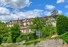 THURINS : Très bel appartement T3 + garage avec vue en dernier étage