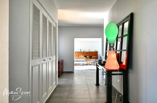 MORNANT LES PLATIERES - Maison de 185 m² en zone Ui avec potentiel de local artisanal