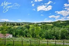 THURINS : Très bel appartement T3 + garage avec vue en dernier étage