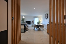 THURINS : Très bel appartement T3 + garage avec vue en dernier étage