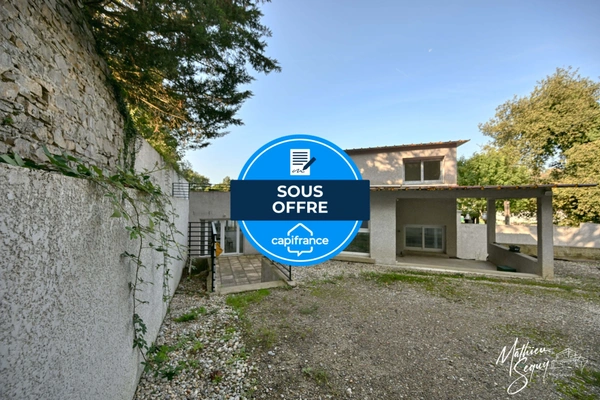 Ensemble Immobilier à St Genis Laval + de 8% de rendement brut