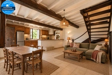 Ferme P5 en campagne àrénover sur un ensemble de 2000 m² de parcelles vendre à THURINS (69)