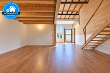 Ferme P5 en campagne àrénover sur un ensemble de 2000 m² de parcelles vendre à THURINS (69)