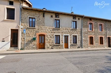 Maison de village P4 à vendre HAUTE-RIVOIRE (69)
