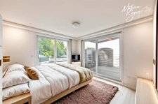 Ensemble immobilier pro/perso à St Genis Laval