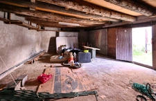 SAINT GENIS LAVAL - Garage / Atelier / Espace de stockage – Emplacement idéal