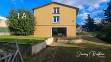 GENAY (69) - Grange de 140 m² - 4 pièces - 434 m² de terrain - Fort potentiel