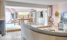 JUJURIEUX (01) – Hameau de Chenavel – Maison 115 m² - Terrain 236 m² - 3 chambres