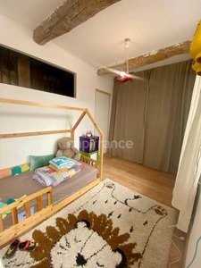  Appartement 3 pièces plein de charme, rénové et atypique PAULHAN (34)