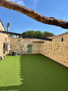 Maison à vendre 4 pièces  ()