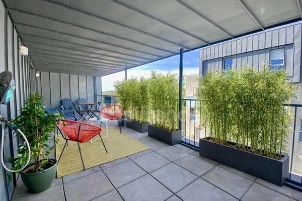 Appartement dernier étage avec terrasses 55m² à vendre 4 pièces MONTPELLIER (34)
