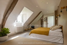 Authentique longère rénovée de 215 m2 – 5 chambres – Terrain arboré de 3000m2 au calme absolu