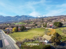À vendre – Terrain constructible au “Hameau du Grand Pré”, sur la commune de La Rochette