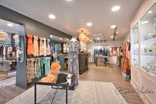 EXCLUSIVITÉ MAGASIN PRÊT À PORTER à SALON DE PROVENCE (13)