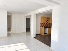 Maison T5 à vendre à Manosque Village - surface utile d'environ 220 m²