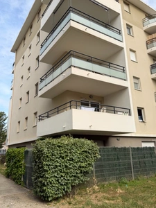 Appartement T1 PMR avec jardinet et place de stationnement à MIRAMAS (13)