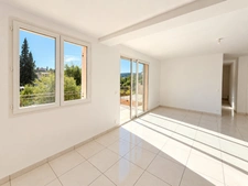Maison T5 à vendre à Manosque Village - surface utile d'environ 220 m²