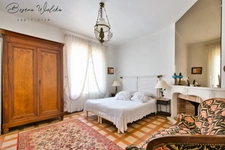 Maison de charme - T6 à vendre avec jardin, piscine, garage et atelier à Istres ( 13)
