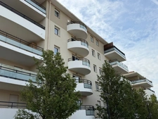 Appartement T1 PMR avec jardinet et place de stationnement à MIRAMAS (13)