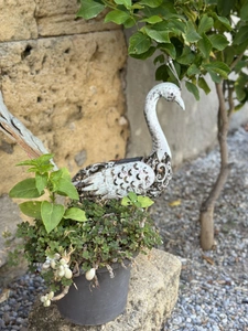 Bastide Old Mill in SALON DE PROVENCE (13) 400 m² and more than 4000 m² of land 