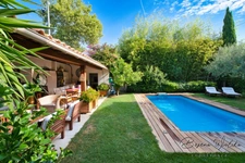 Maison de charme - T6 à vendre avec jardin, piscine, garage et atelier à Istres ( 13)