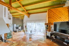 Maison T7 à vendre VITROLLES village avec piscine