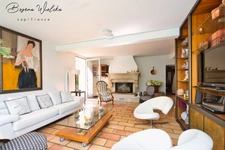 Maison de charme - T6 à vendre avec jardin, piscine, garage et atelier à Istres ( 13)
