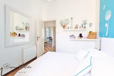 Maison de charme - T6 à vendre avec jardin, piscine, garage et atelier à Istres ( 13)