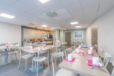 Hyper-Centre Valence (26), Bel Appartement en résidence de tourisme totalement rénovée, Statut LMNP
